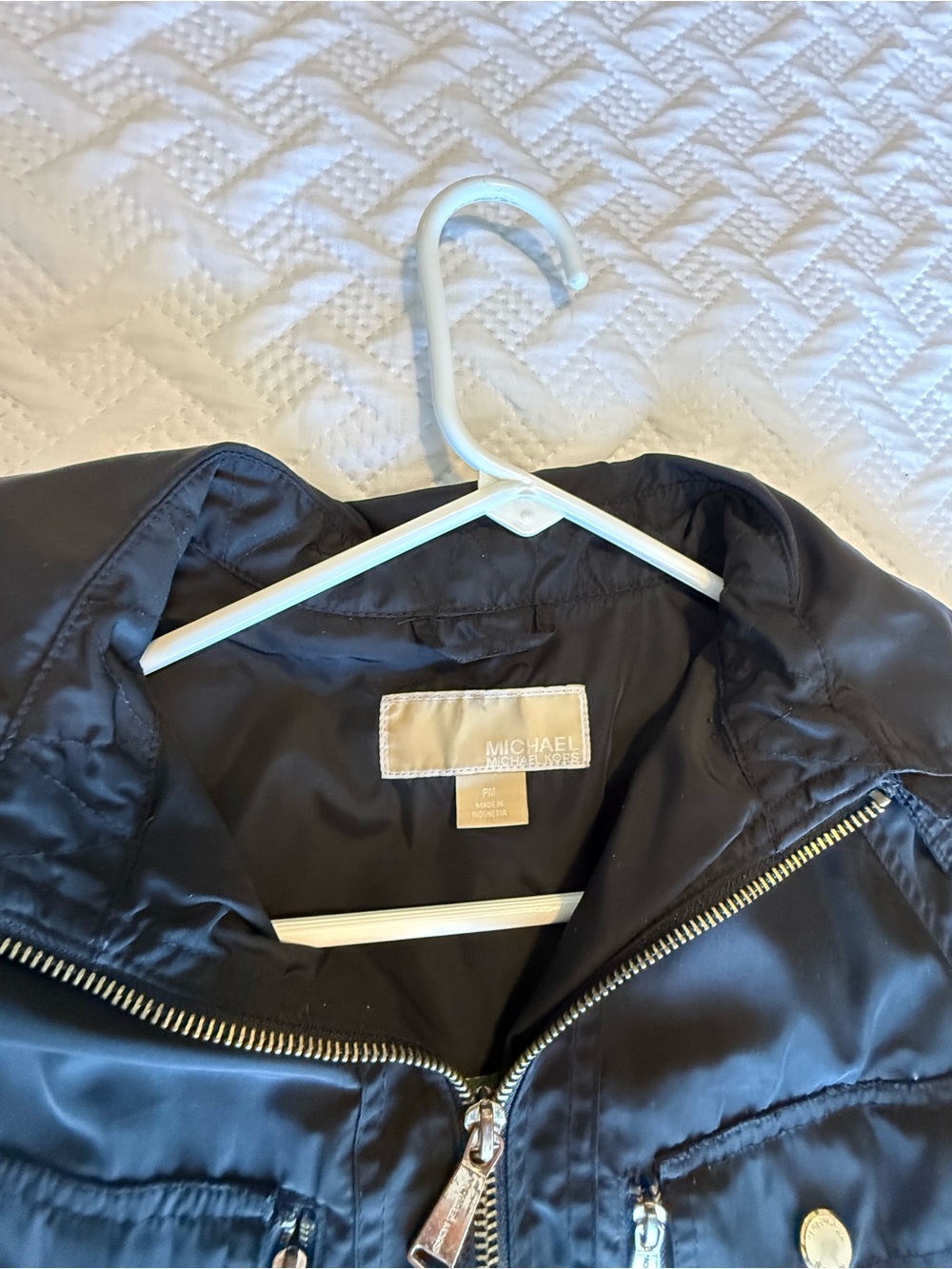 Michael Kors Black Hooded Rain Anorak Jacket with Gold Hardware PM petite medium - Picture 2 of 3